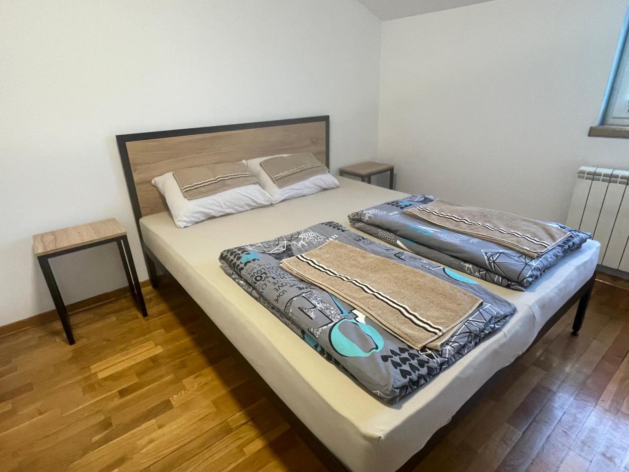 Apartments Peka Dusanovac Экстерьер фото